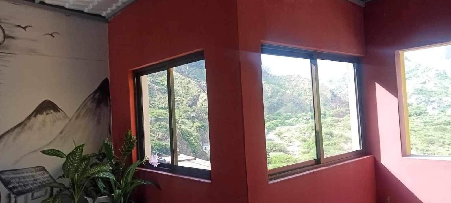 Bed and Breakfast Casa Familiar Por Do Sol Ribeira Grande Exterior foto